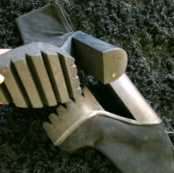 💕Jeffrey campbell chunky boots, hello kitty, 9 - Picture 5 of 8